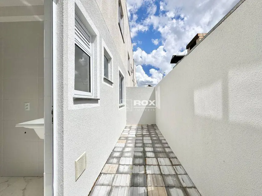 Apartamento com 2 quartos à venda, 38m2 em Planta Almirante, Almirante Tamandare - PR - imagem 8 Foto 8 de Apartamento com 2 quartos à venda, 38m2 em Planta Almirante, Almirante Tamandare - PR