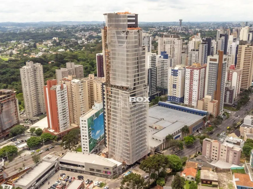 Apartamento com 3 quartos à venda, 307m2 em Bigorrilho, Curitiba - PR - imagem 6 Foto 6 de Apartamento com 3 quartos à venda, 307m2 em Bigorrilho, Curitiba - PR
