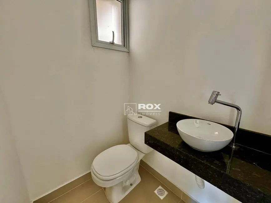 Foto 5 de Sobrado com 3 quartos à venda, 168m2 em Campo Comprido, Curitiba - PR