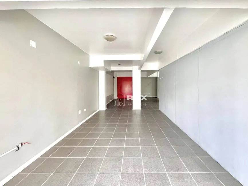 Foto 1 de Loja para alugar, 84m2 em Água Verde, Curitiba - PR