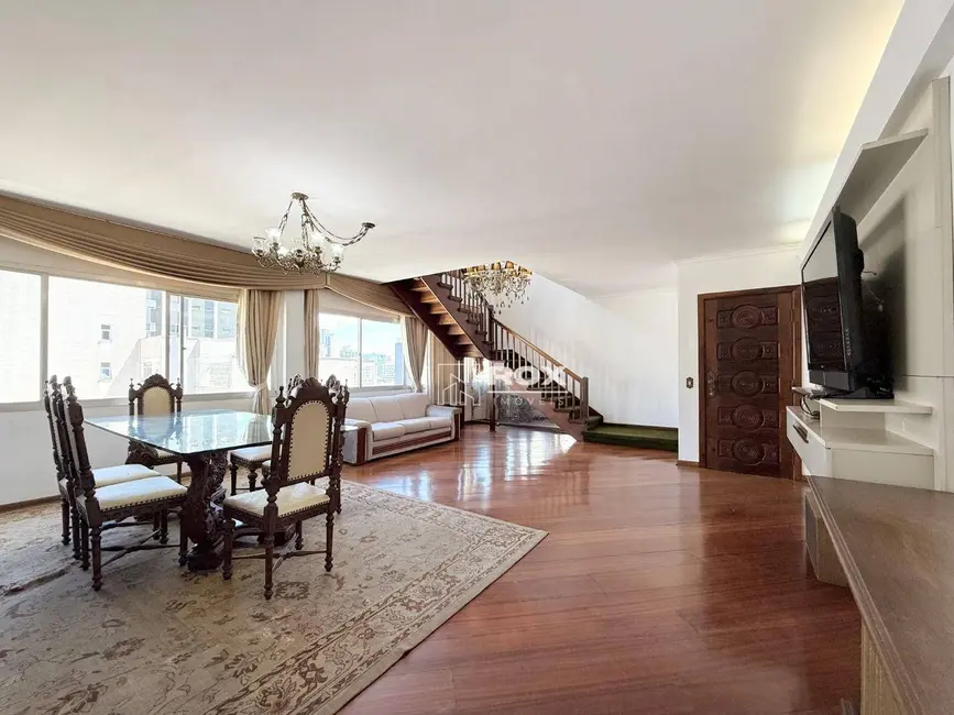 Foto 3 de Cobertura com 3 quartos à venda, 262m2 em Batel, Curitiba - PR