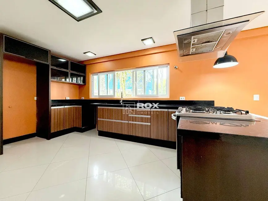 Foto 7 de Casa de Condomínio com 5 quartos para alugar, 737m2 em Cascatinha, Curitiba - PR