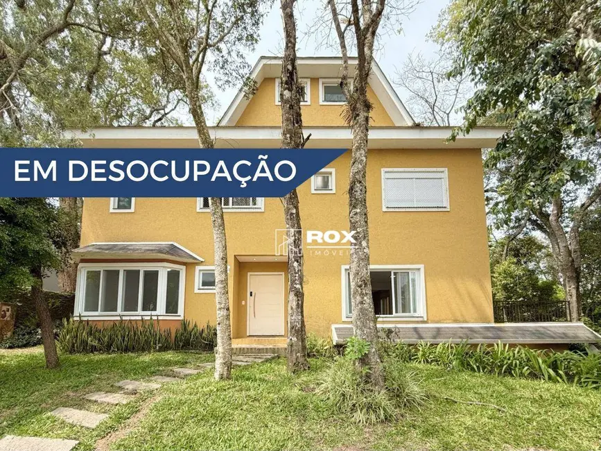 Foto 1 de Casa de Condomínio com 5 quartos para alugar, 737m2 em Cascatinha, Curitiba - PR