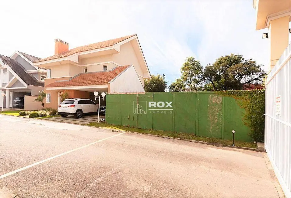 Foto 6 de Terreno / Lote à venda, 320m2 em Butiatuvinha, Curitiba - PR