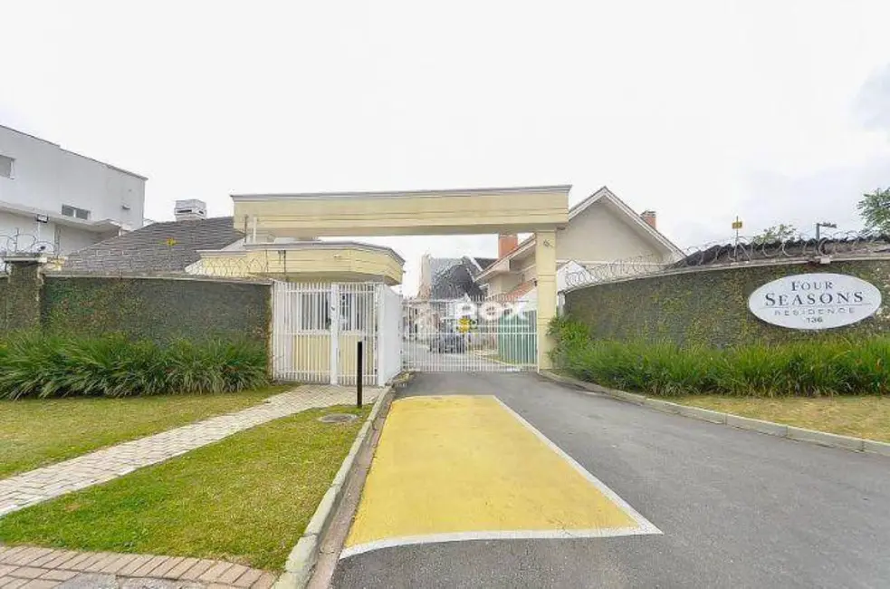 Foto 7 de Terreno / Lote à venda, 320m2 em Butiatuvinha, Curitiba - PR