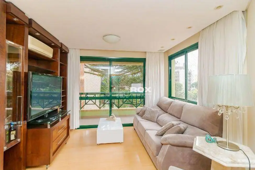 Foto 3 de Apartamento com 3 quartos à venda, 240m2 em Centro, Curitiba - PR