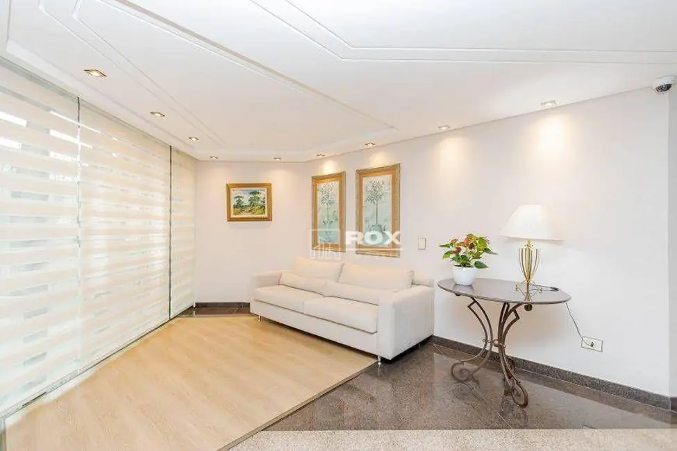 Foto 2 de Apartamento com 3 quartos à venda, 240m2 em Centro, Curitiba - PR