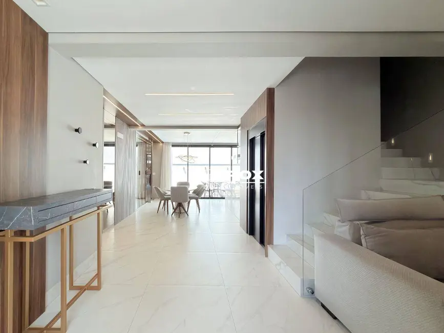 Foto 5 de Casa de Condomínio com 4 quartos à venda, 250m2 em Santa Cândida, Curitiba - PR