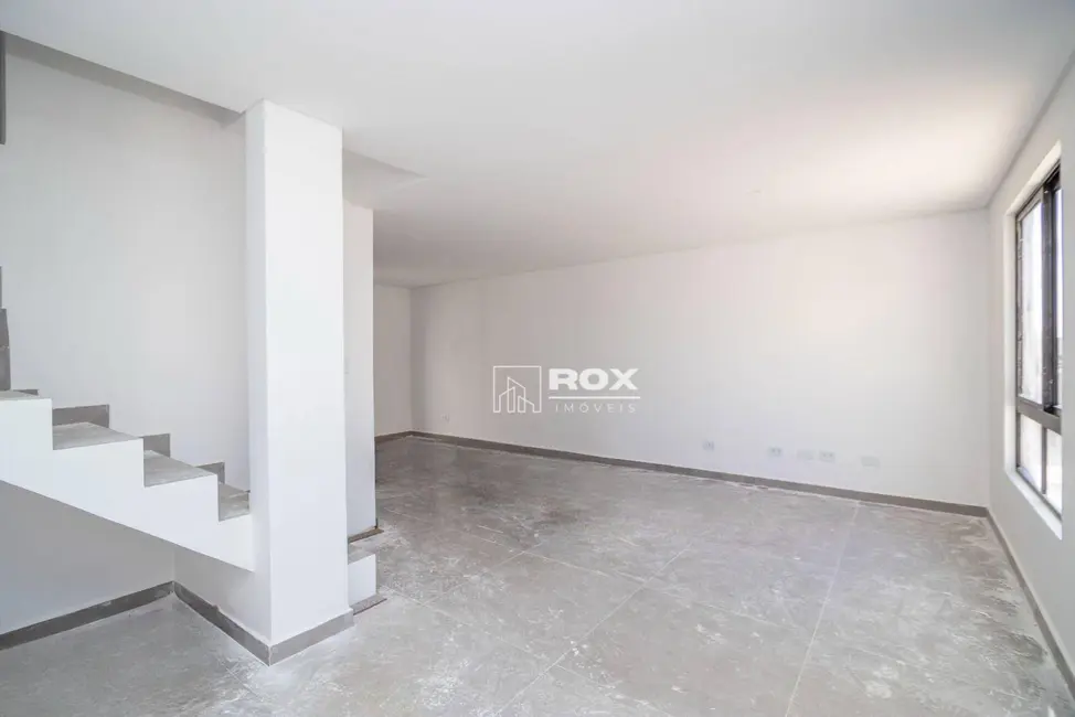 Foto 5 de Sobrado com 3 quartos à venda, 142m2 em Xaxim, Curitiba - PR