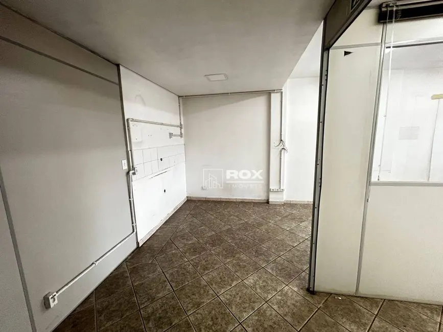 Foto 4 de Sala Comercial para alugar, 38m2 em Bacacheri, Curitiba - PR