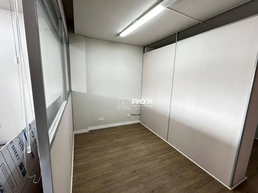 Sala Comercial para alugar, 27m2 em Bacacheri, Curitiba - PR - imagem 5 Foto 5 de Sala Comercial para alugar, 27m2 em Bacacheri, Curitiba - PR