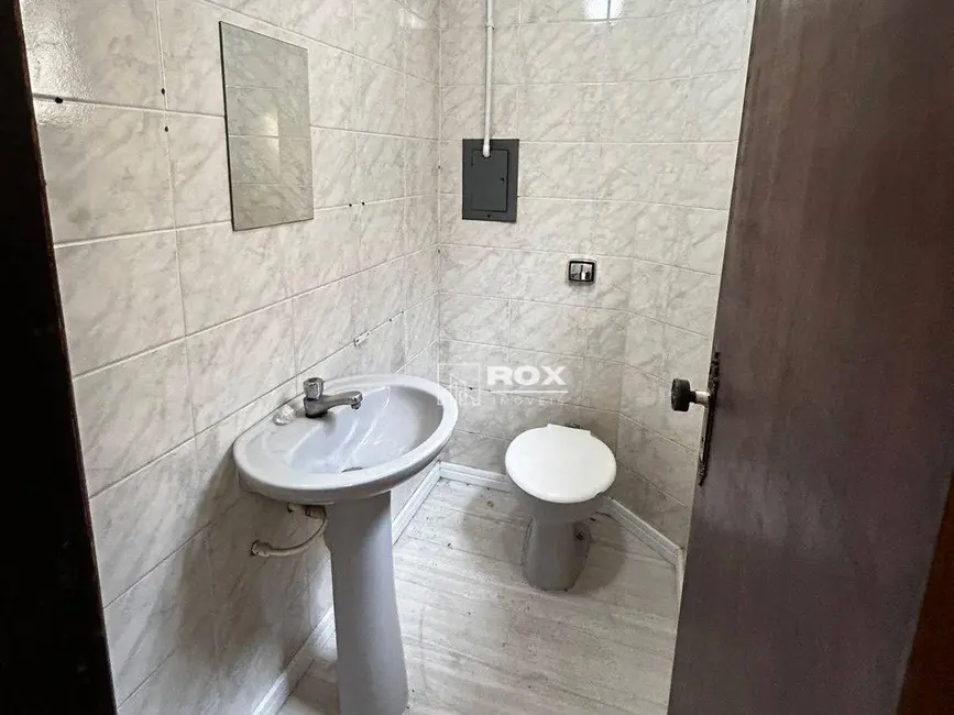 Foto 11 de Sala Comercial para alugar, 27m2 em Bacacheri, Curitiba - PR