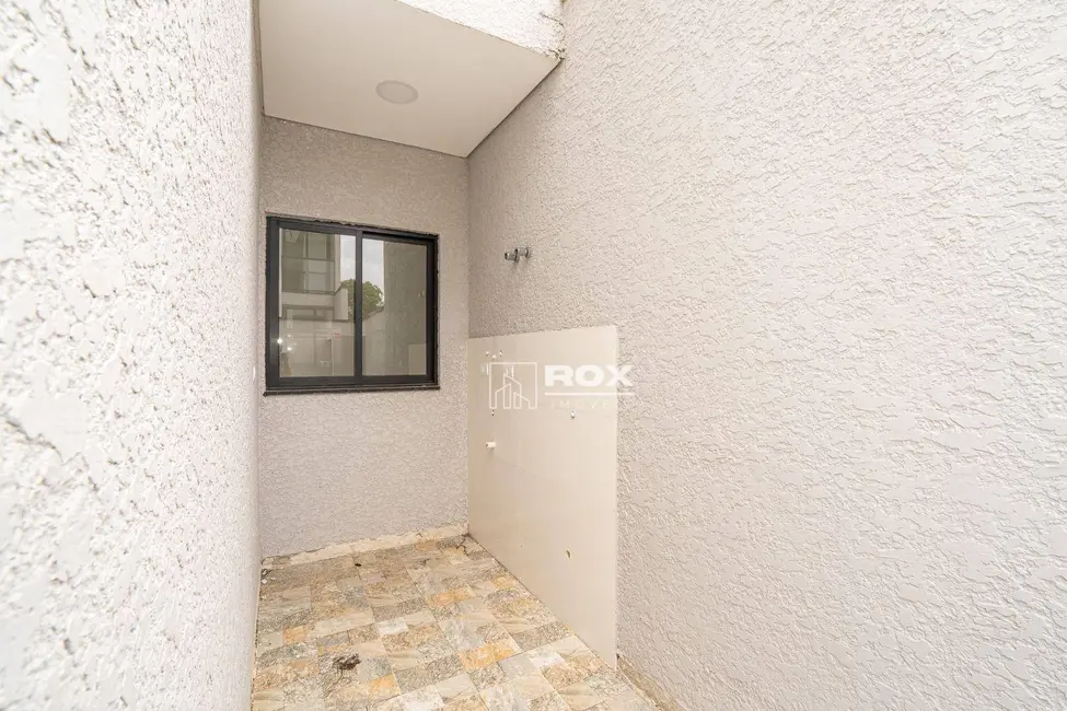 Sobrado com 3 quartos à venda, 130m2 em Boqueirão, Curitiba - PR - imagem 5 Foto 5 de Sobrado com 3 quartos à venda, 130m2 em Boqueirão, Curitiba - PR