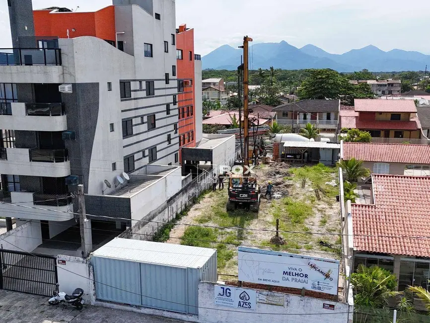 Foto 5 de Apartamento com 2 quartos à venda, 79m2 em Matinhos - PR