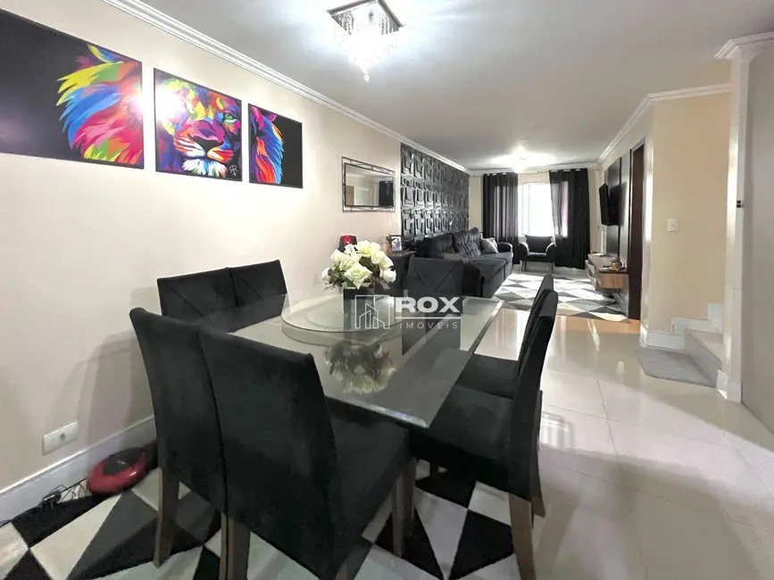 Foto 8 de Sobrado com 3 quartos à venda, 128m2 em Pinheirinho, Curitiba - PR