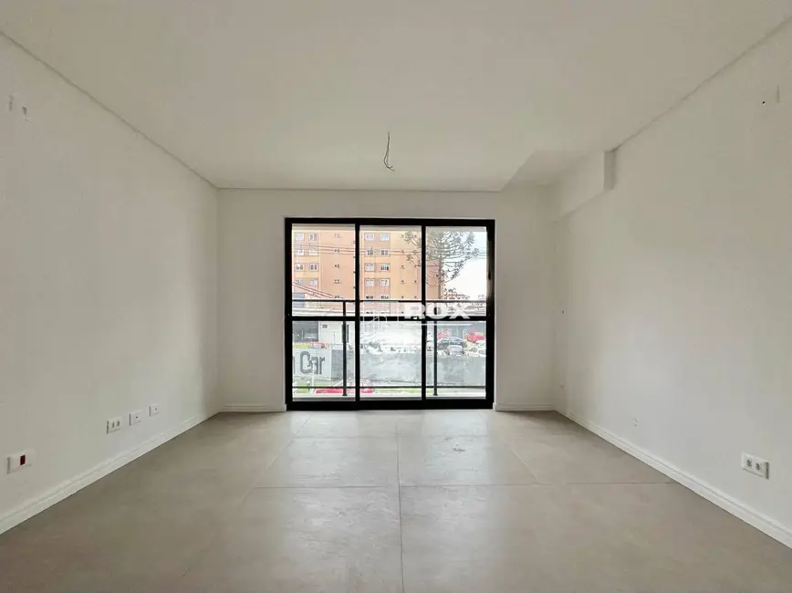 Foto 3 de Kitnet com 1 quarto à venda, 51m2 em Água Verde, Curitiba - PR