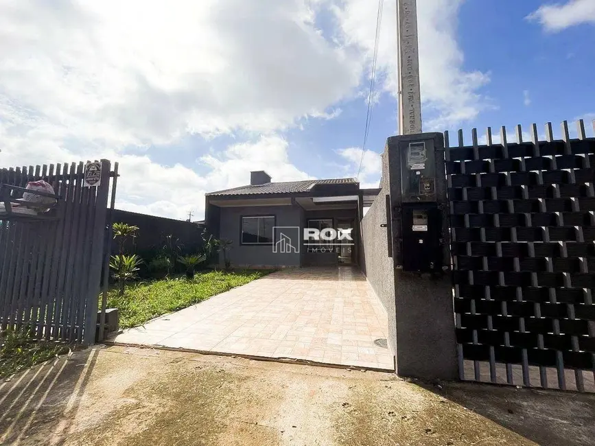 Casa com 3 quartos à venda, 167m2 em Iguaçu, Fazenda Rio Grande - PR - imagem 3 Foto 3 de Casa com 3 quartos à venda, 167m2 em Iguaçu, Fazenda Rio Grande - PR