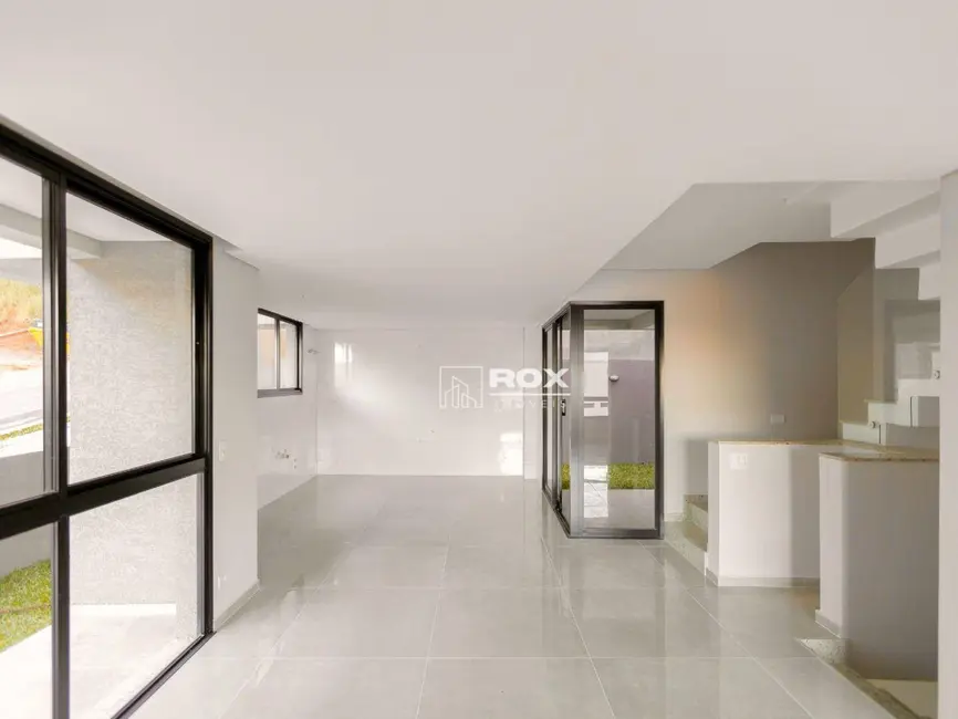 Foto 8 de Casa de Condomínio com 3 quartos à venda, 130m2 em Santa Cândida, Curitiba - PR