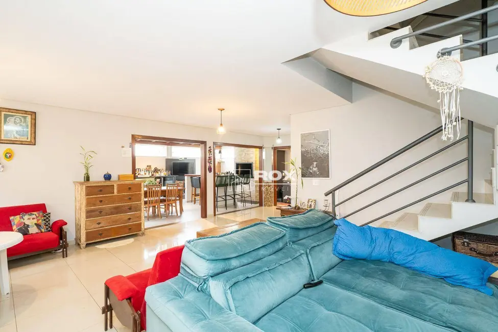 Foto 3 de Casa de Condomínio com 4 quartos à venda, 231m2 em Santa Felicidade, Curitiba - PR