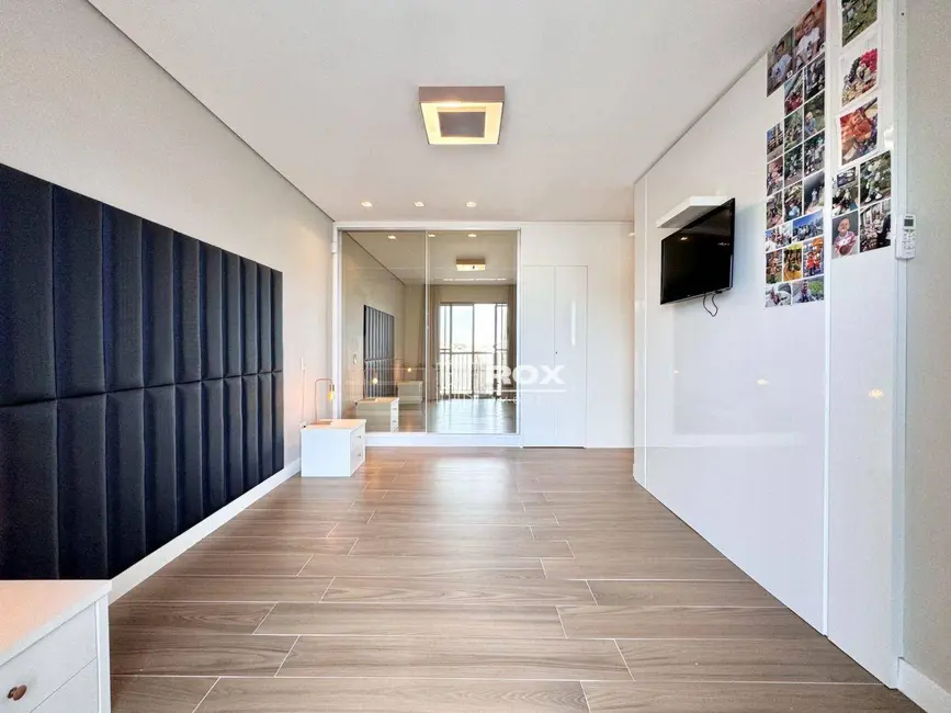 Sobrado com 3 quartos à venda, 142m2 em Santa Felicidade, Curitiba - PR - imagem 9 Foto 9 de Sobrado com 3 quartos à venda, 142m2 em Santa Felicidade, Curitiba - PR