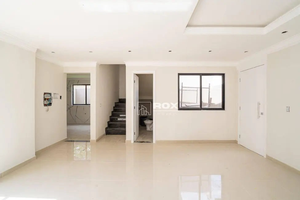 Foto 3 de Sobrado com 3 quartos à venda, 138m2 em Xaxim, Curitiba - PR