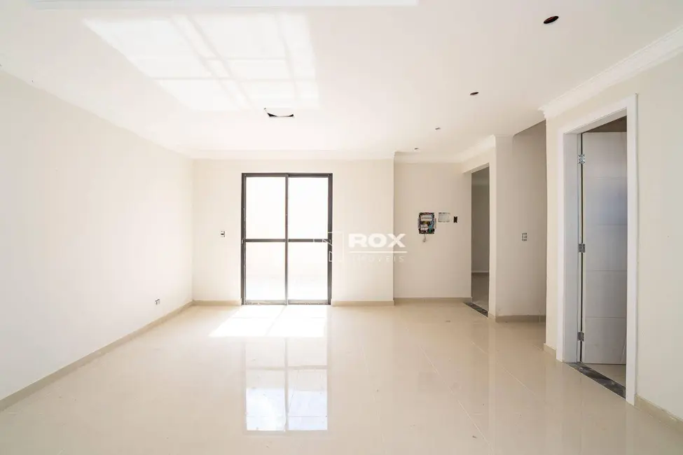 Foto 5 de Sobrado com 3 quartos à venda, 138m2 em Xaxim, Curitiba - PR