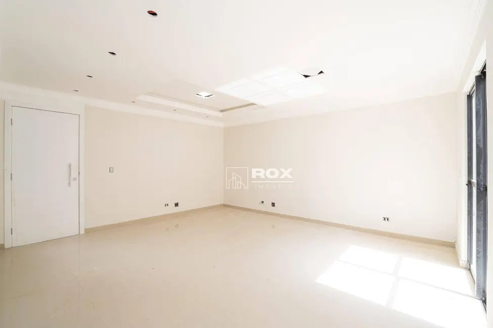 Foto 7 de Sobrado com 3 quartos à venda, 138m2 em Xaxim, Curitiba - PR