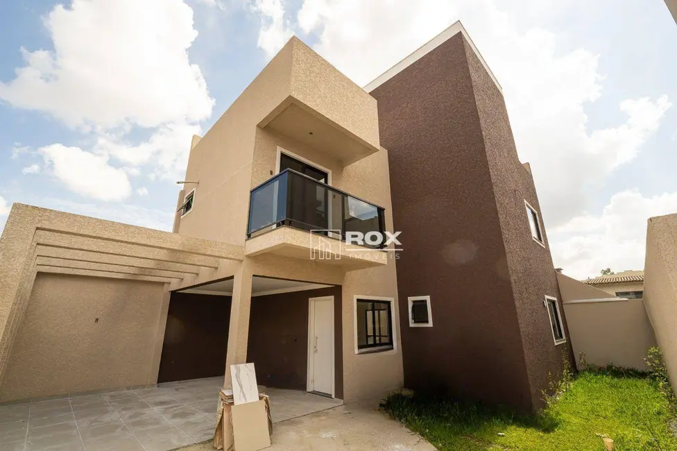 Foto 2 de Sobrado com 3 quartos à venda, 138m2 em Xaxim, Curitiba - PR
