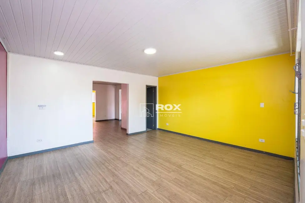Foto 1 de Casa com 3 quartos para alugar, 374m2 em Jardim Social, Curitiba - PR