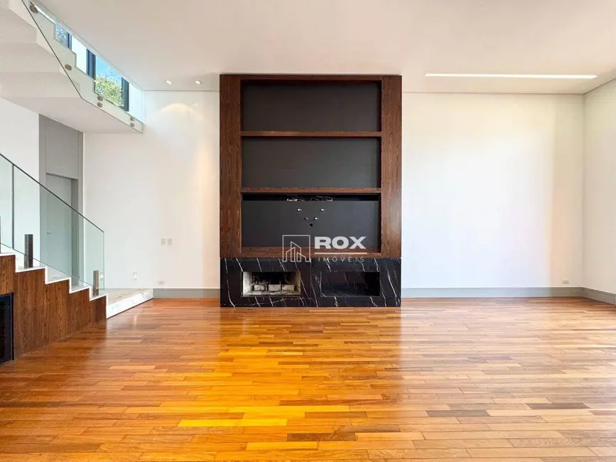 Casa de Condomínio com 3 quartos à venda, 295m2 em Santa Felicidade, Curitiba - PR - imagem 8 Foto 8 de Casa de Condomínio com 3 quartos à venda, 295m2 em Santa Felicidade, Curitiba - PR