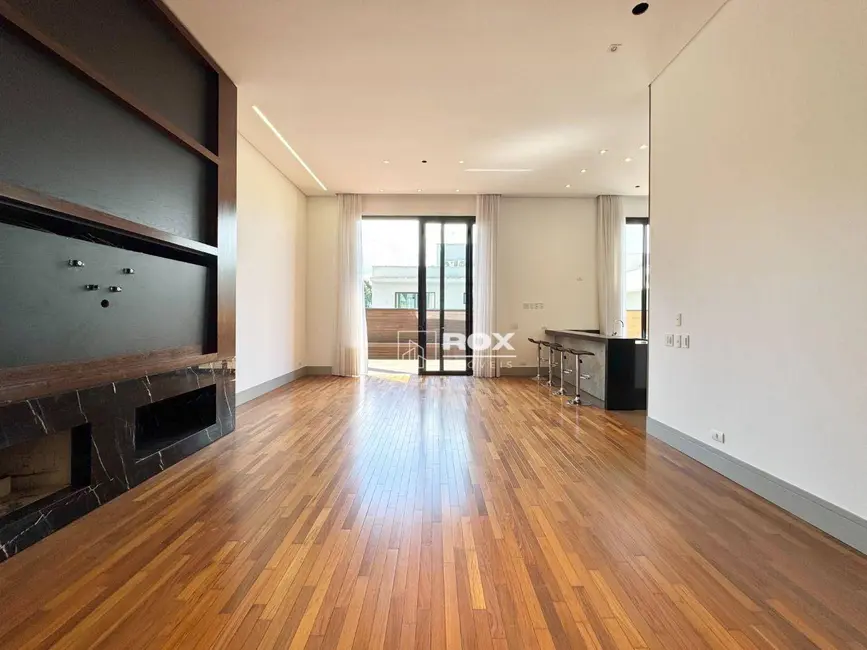 Casa de Condomínio com 3 quartos à venda, 295m2 em Santa Felicidade, Curitiba - PR - imagem 7 Foto 7 de Casa de Condomínio com 3 quartos à venda, 295m2 em Santa Felicidade, Curitiba - PR