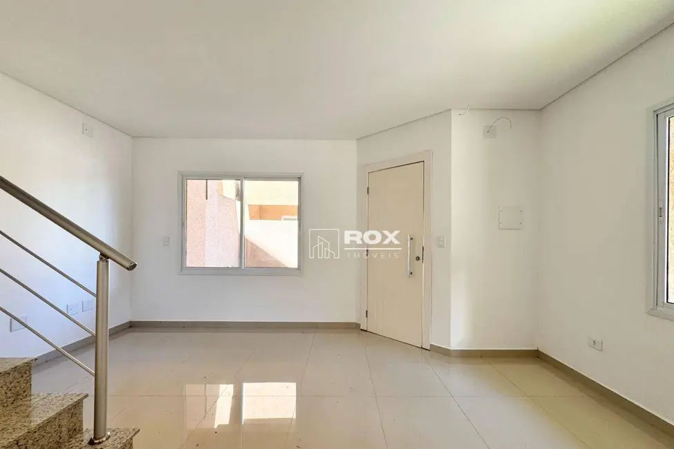 Sobrado com 4 quartos à venda, 150m2 em São Braz, Curitiba - PR - imagem 5 Foto 5 de Sobrado com 4 quartos à venda, 150m2 em São Braz, Curitiba - PR