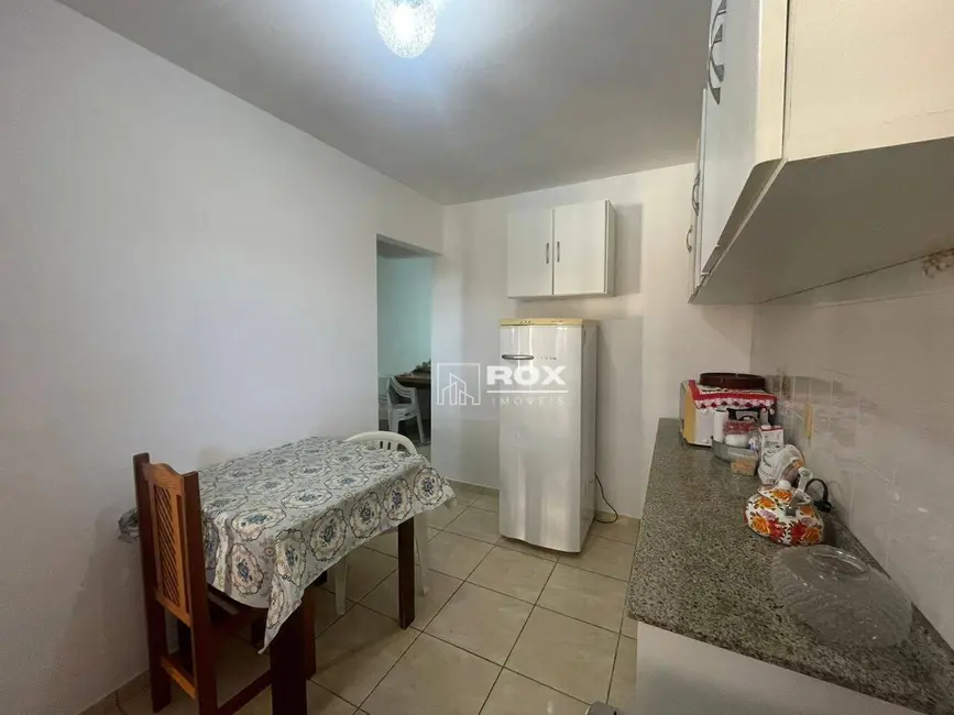 Foto 9 de Sobrado com 2 quartos à venda, 133m2 em Centro, Matinhos - PR