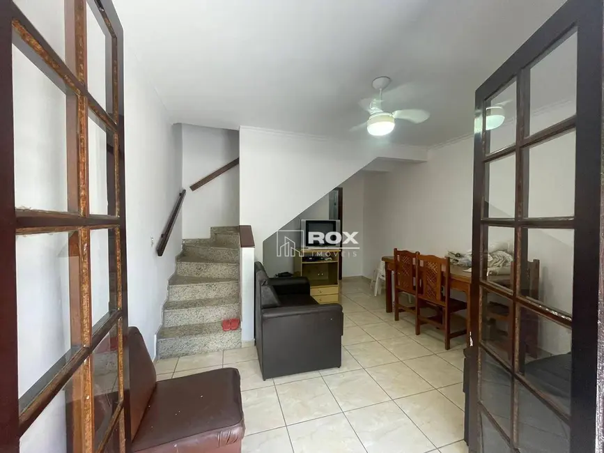 Foto 5 de Sobrado com 2 quartos à venda, 133m2 em Centro, Matinhos - PR