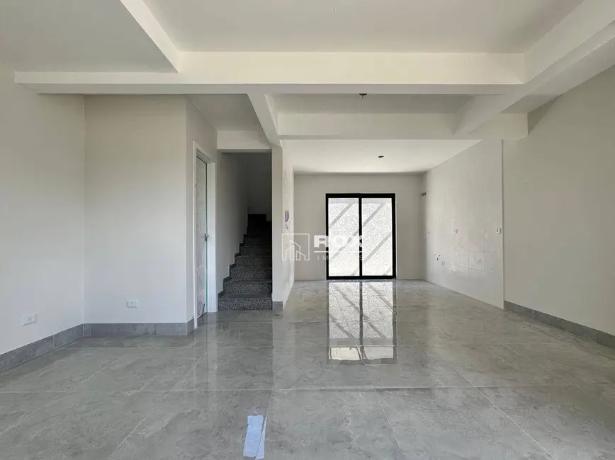 Foto 1 de Sobrado com 3 quartos à venda, 133m2 em São Braz, Curitiba - PR
