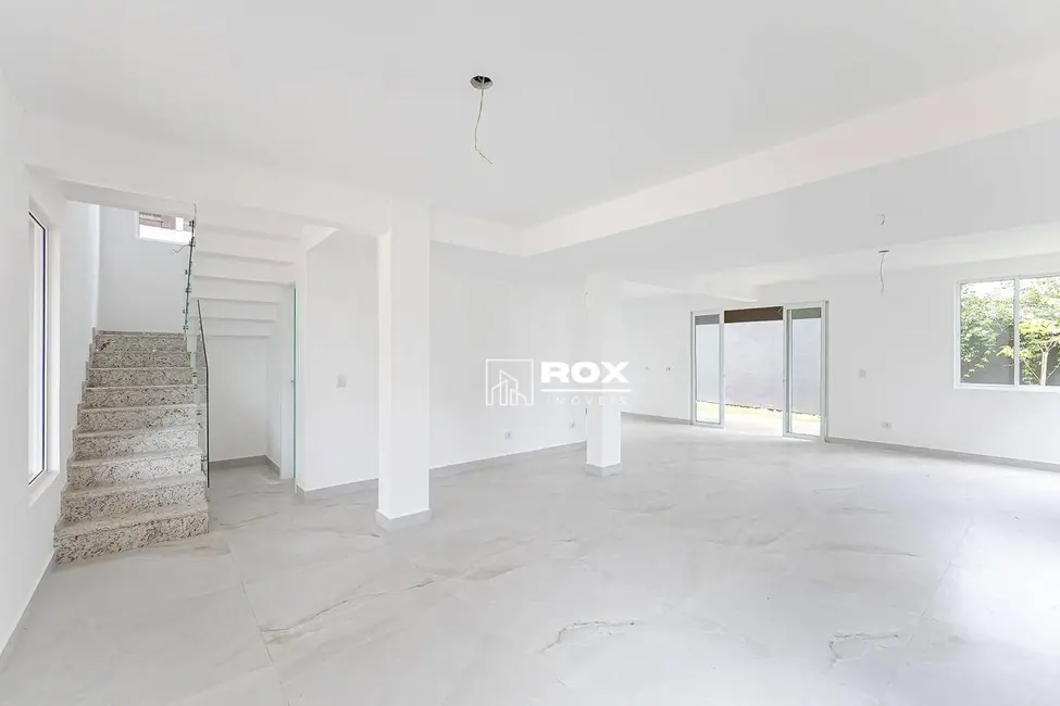 Foto 4 de Casa de Condomínio com 4 quartos à venda, 30234m2 em Santa Felicidade, Curitiba - PR