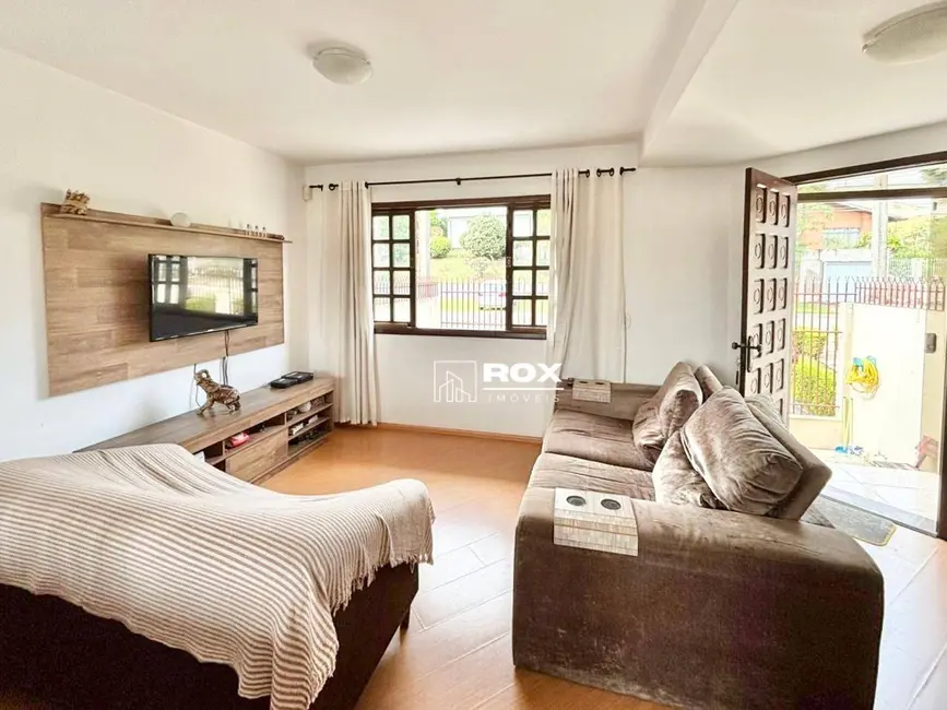 Foto 1 de Sobrado com 3 quartos à venda, 84m2 em Uberaba, Curitiba - PR
