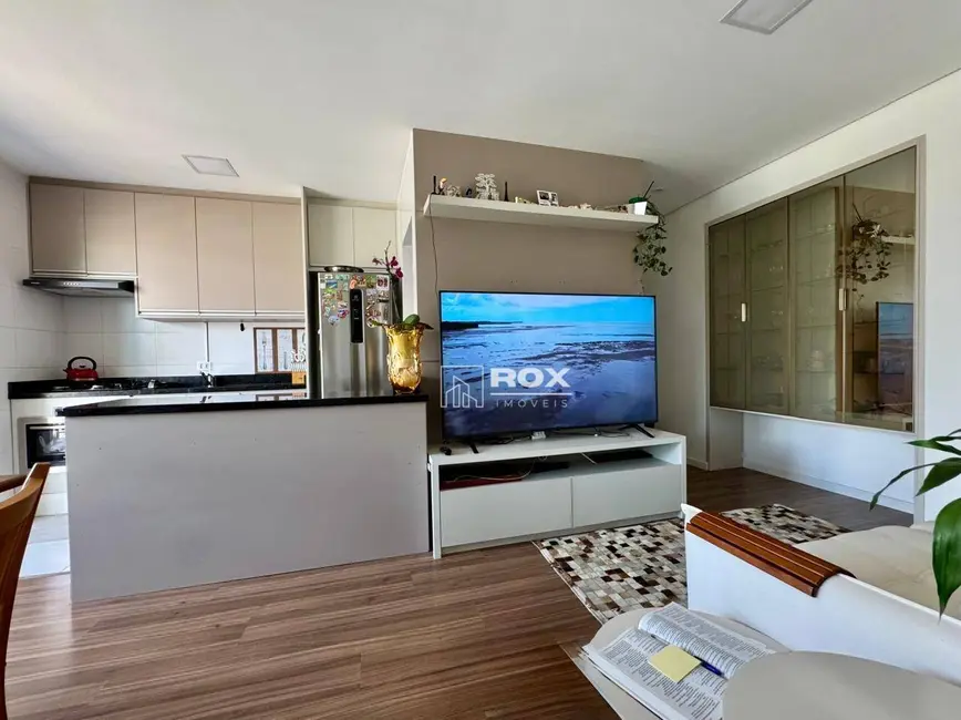 Apartamento com 3 quartos à venda, 145m2 em Santo Inácio, Curitiba - PR - imagem 4 Foto 4 de Apartamento com 3 quartos à venda, 145m2 em Santo Inácio, Curitiba - PR