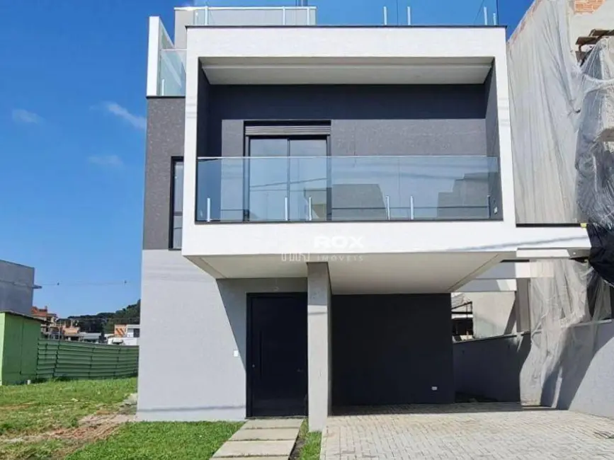 Casa de Condomínio com 3 quartos à venda, 141m2 em Santa Cândida, Curitiba - PR - imagem 2 Foto 2 de Casa de Condomínio com 3 quartos à venda, 141m2 em Santa Cândida, Curitiba - PR