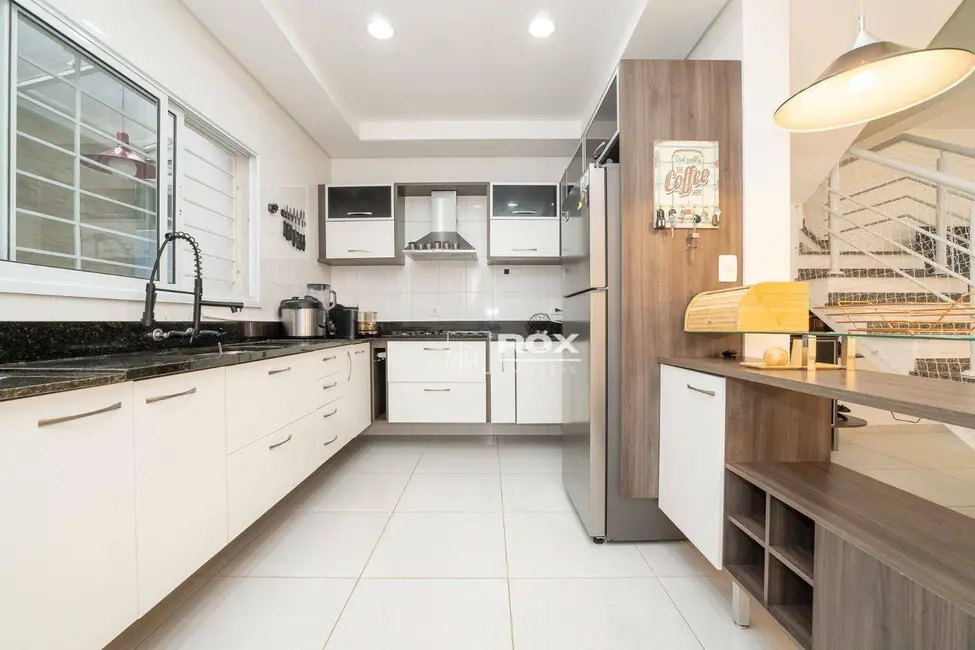 Foto 8 de Sobrado com 4 quartos à venda, 116m2 em Santa Felicidade, Curitiba - PR