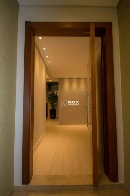 Casa de Condomínio com 4 quartos à venda, 771m2 em Alphaville Graciosa, Pinhais - PR - imagem 3 Foto 3 de Casa de Condomínio com 4 quartos à venda, 771m2 em Alphaville Graciosa, Pinhais - PR