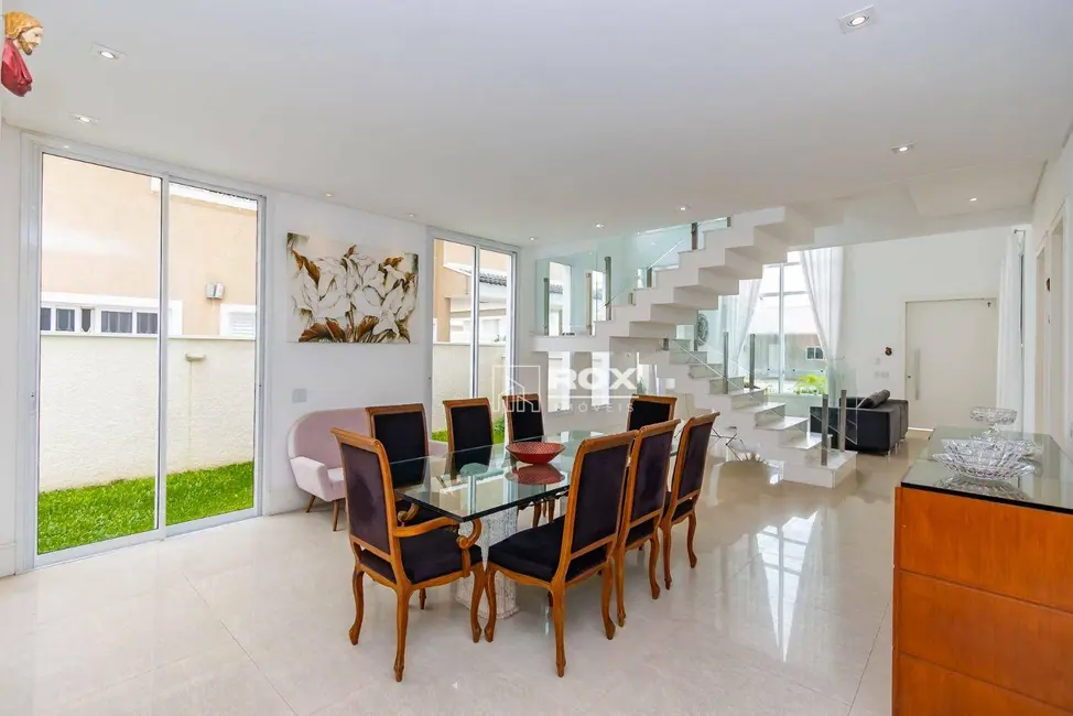 Casa de Condomínio com 4 quartos à venda, 338m2 em Santa Felicidade, Curitiba - PR - imagem 9 Foto 9 de Casa de Condomínio com 4 quartos à venda, 338m2 em Santa Felicidade, Curitiba - PR
