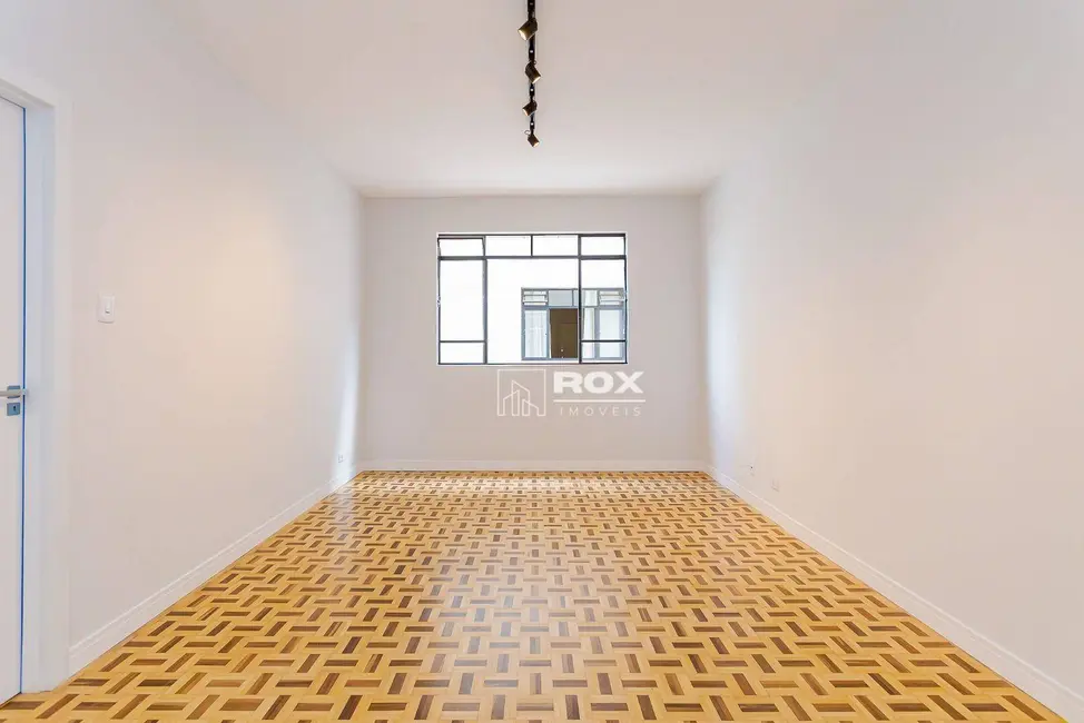 Apartamento com 3 quartos à venda, 80m2 em Água Verde, Curitiba - PR - imagem 6 Foto 6 de Apartamento com 3 quartos à venda, 80m2 em Água Verde, Curitiba - PR