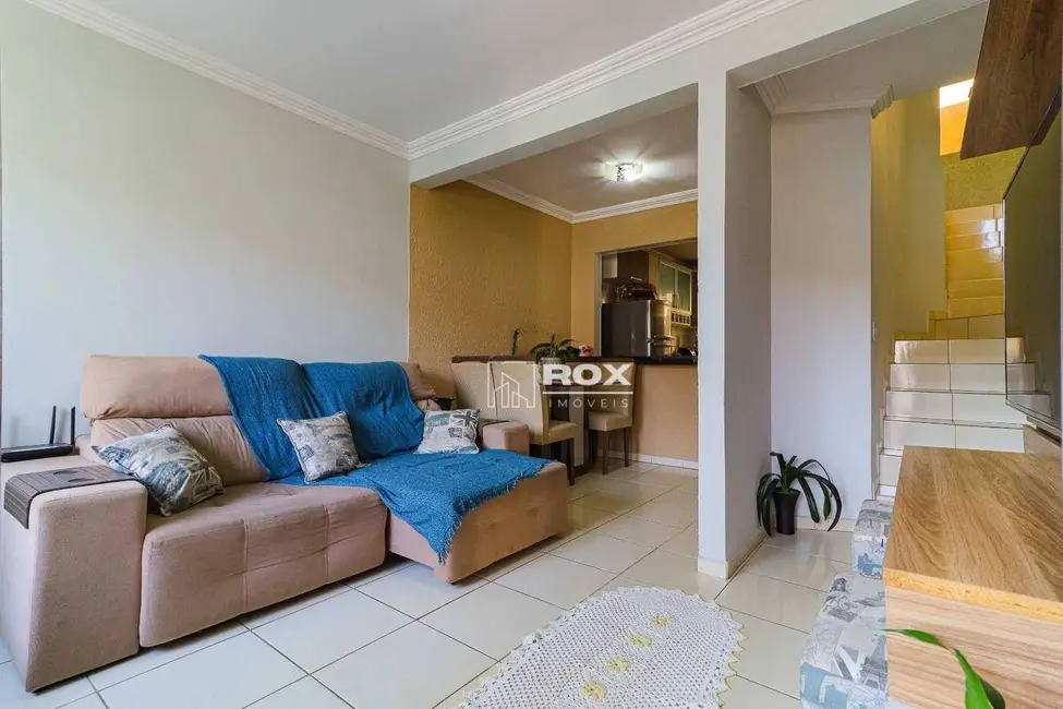 Foto 1 de Sobrado com 3 quartos à venda, 160m2 em Gralha Azul, Fazenda Rio Grande - PR