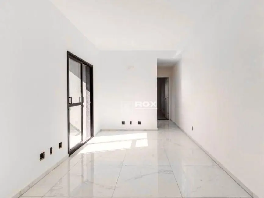 Apartamento com 2 quartos à venda, 102m2 em Guaíra, Curitiba - PR - imagem 3 Foto 3 de Apartamento com 2 quartos à venda, 102m2 em Guaíra, Curitiba - PR