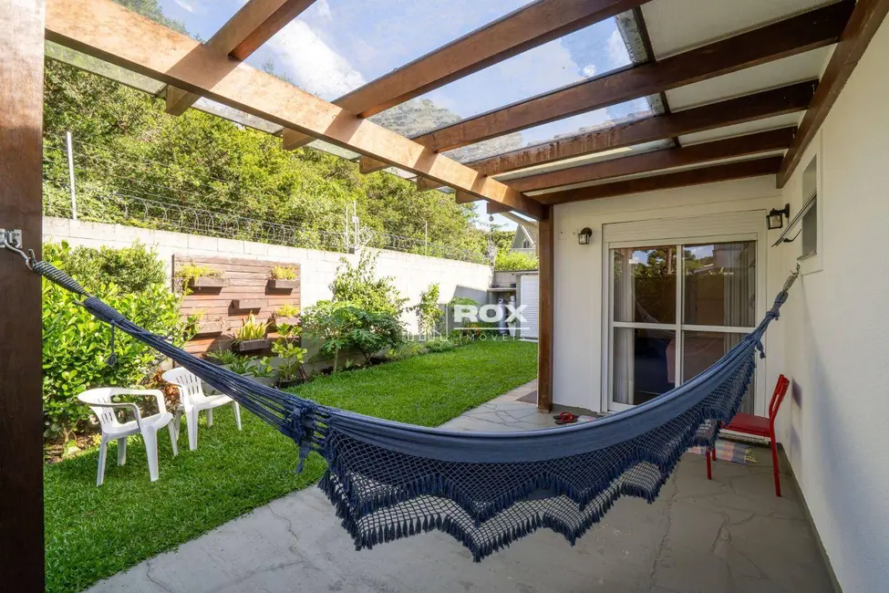 Foto 4 de Casa de Condomínio com 3 quartos à venda, 328m2 em Santa Felicidade, Curitiba - PR