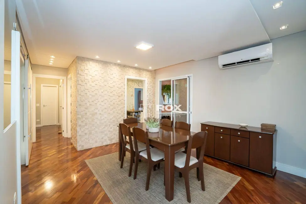 Casa de Condomínio com 3 quartos à venda, 328m2 em Santa Felicidade, Curitiba - PR - imagem 9 Foto 9 de Casa de Condomínio com 3 quartos à venda, 328m2 em Santa Felicidade, Curitiba - PR