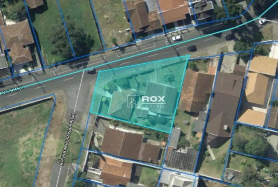 Foto 2 de Terreno / Lote à venda, 817m2 em Vista Alegre, Curitiba - PR