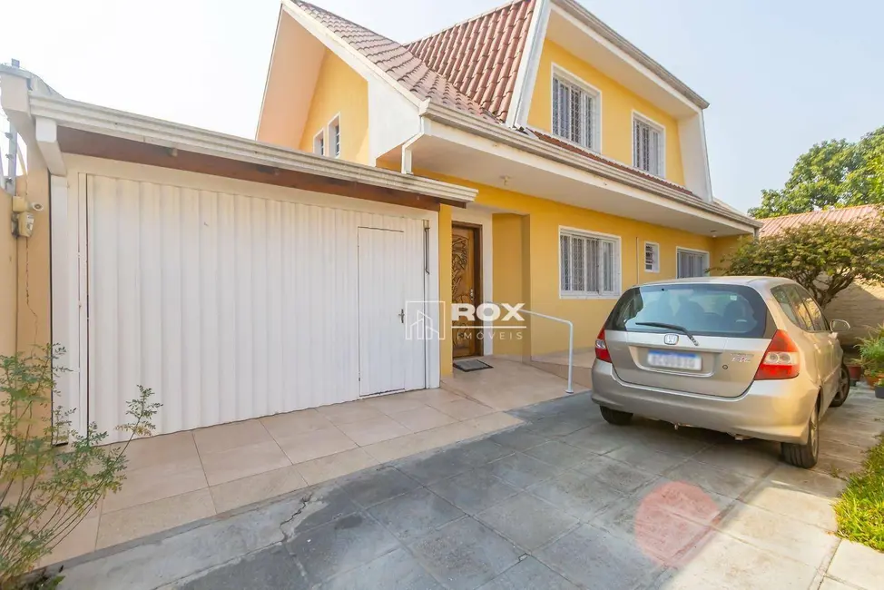 Foto 2 de Casa com 4 quartos à venda, 265m2 em Cajuru, Curitiba - PR