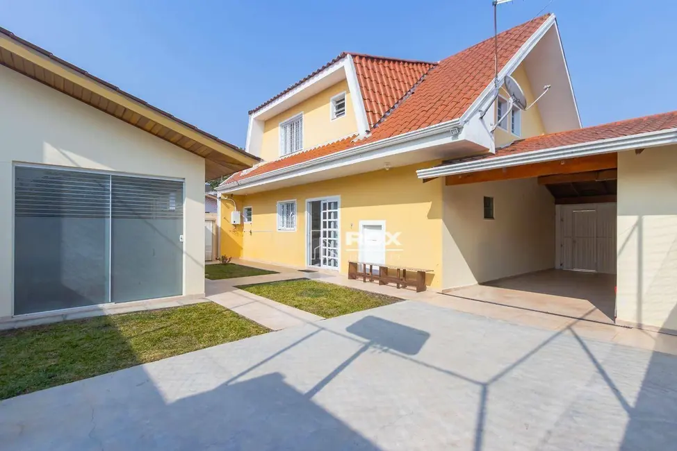 Foto 1 de Casa com 4 quartos à venda, 265m2 em Cajuru, Curitiba - PR